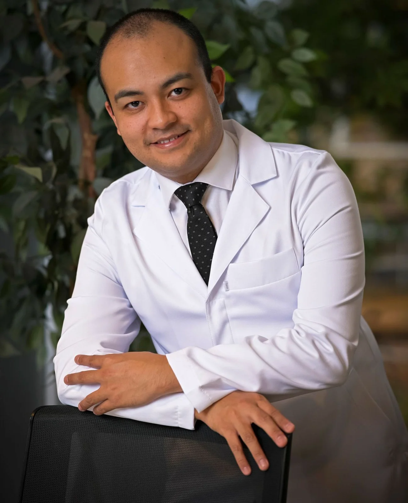 Dr. Thales Ishizaki, pneumologista